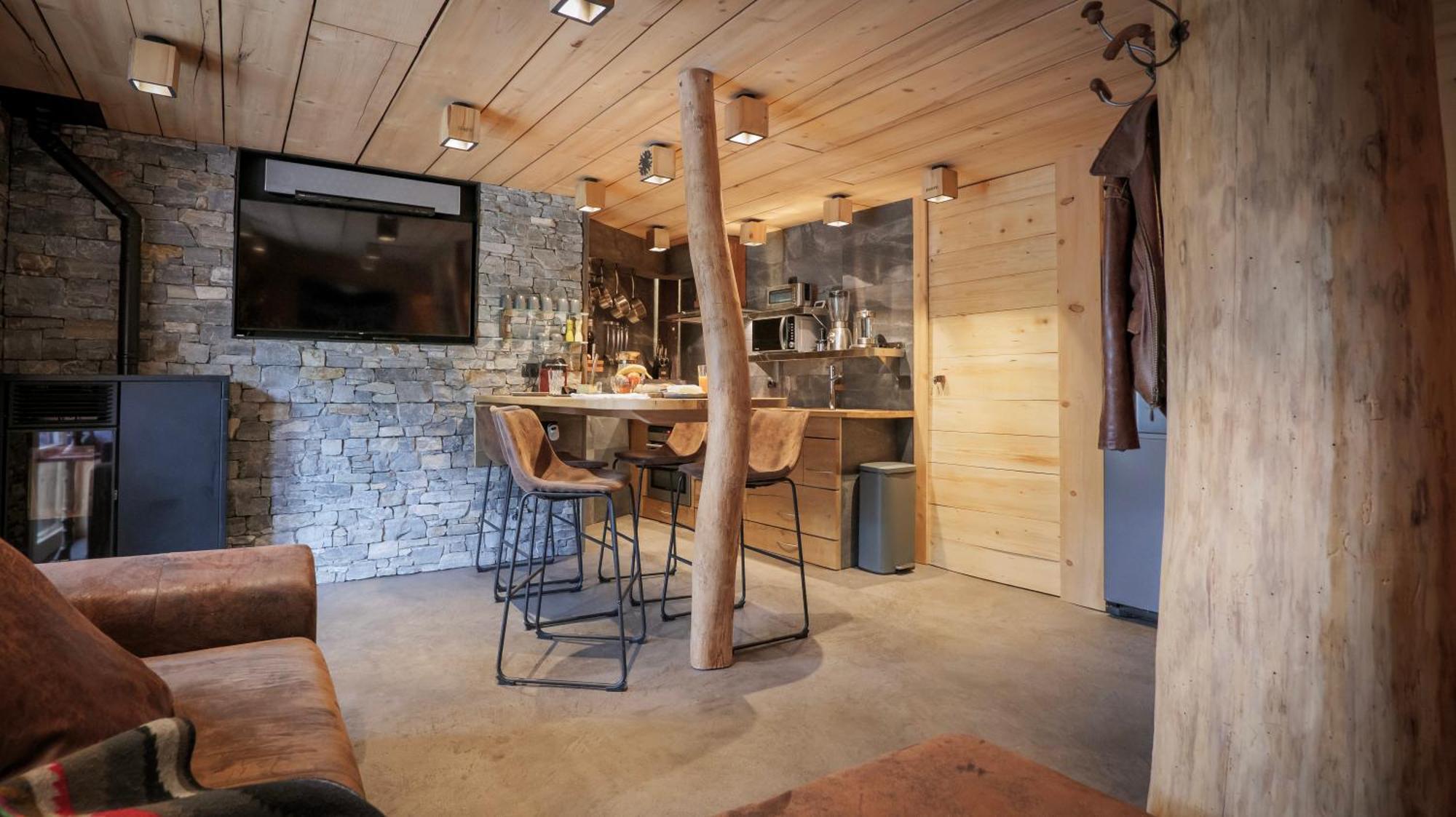 Plein Pied Avec Jardin A 10min De Chamonix Appartamento Servoz